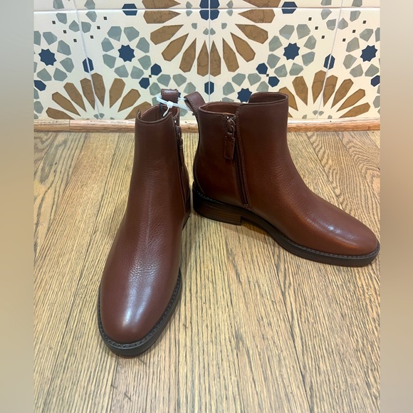 NWT Cole Haan Leather Waterbroof River Chelsea Bootie- Brown Size 6 - Picture 2 of 12